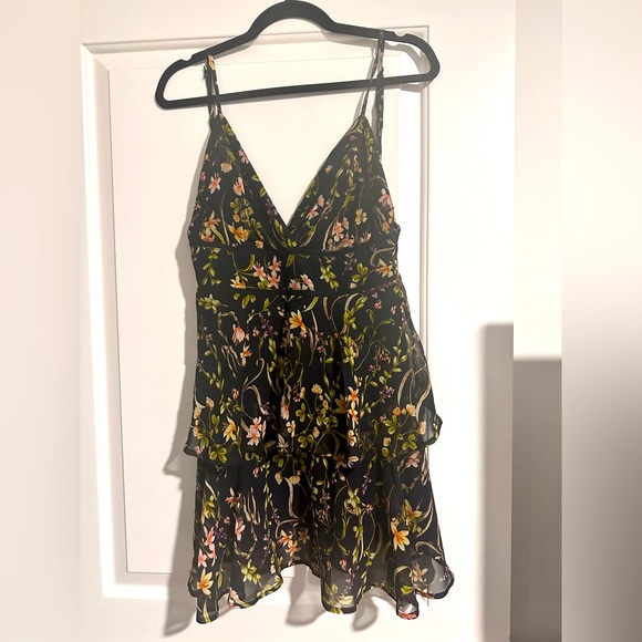 Black dress with flowers - Picture 2 of 2